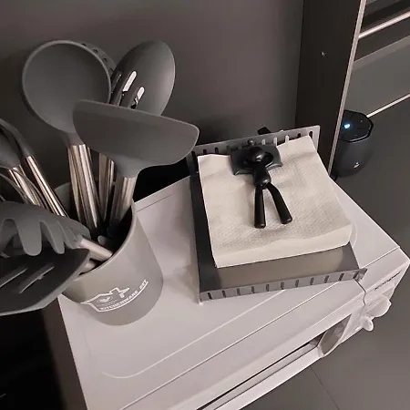 Arthome Apartment